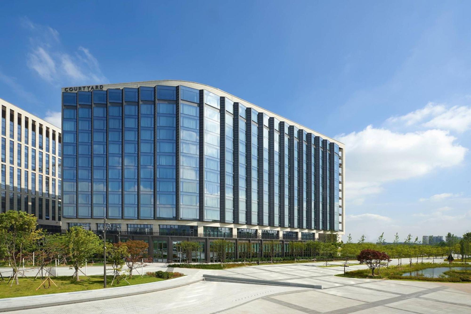 Courtyard By Marriott Seoul Botanic Park Hotel Exterior photo
