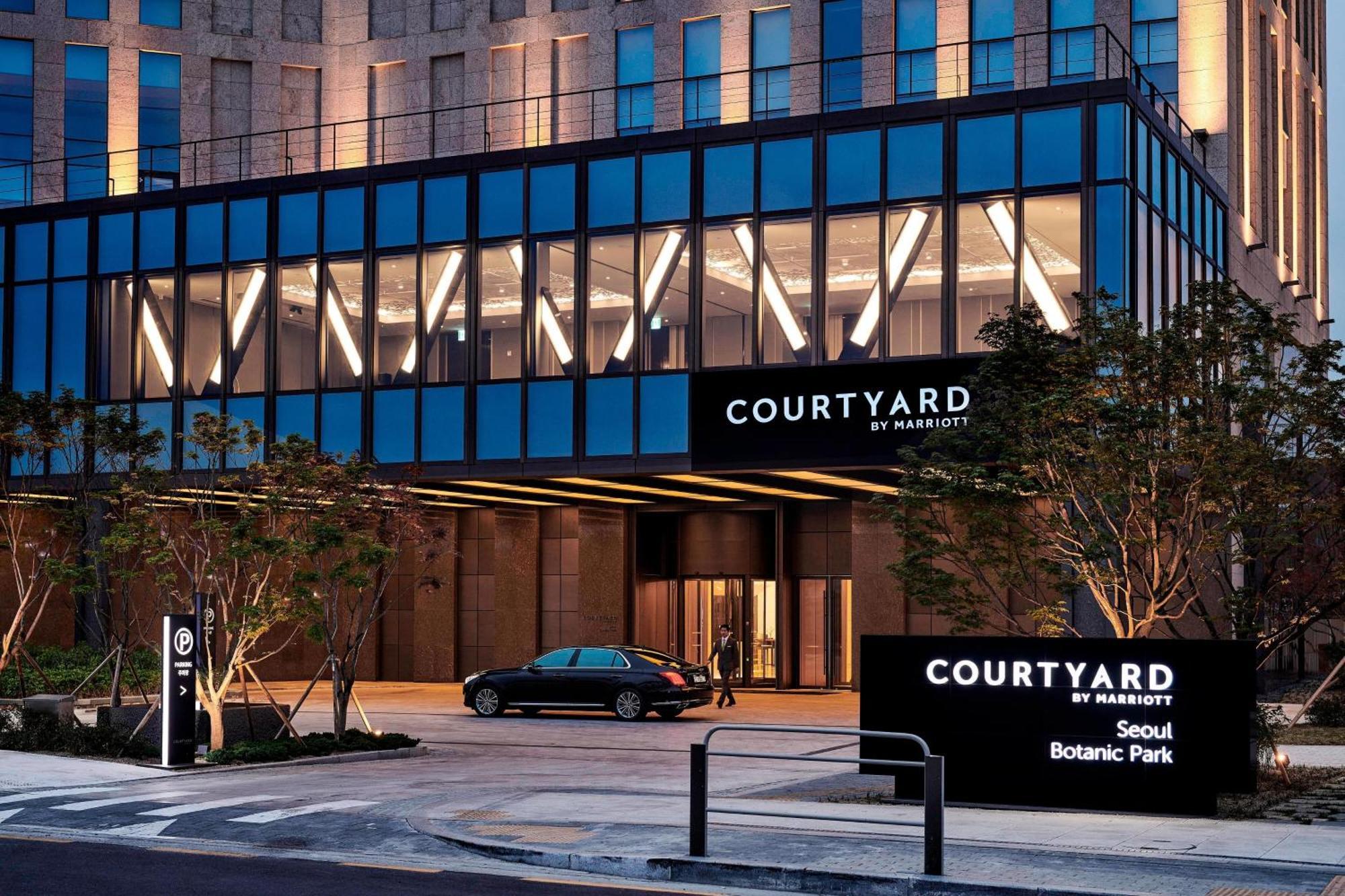 Courtyard By Marriott Seoul Botanic Park Hotel Exterior photo